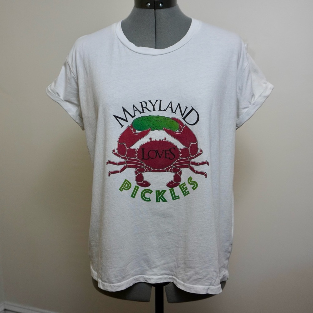 Maryland Loves Pickles Graphic T-Shirt